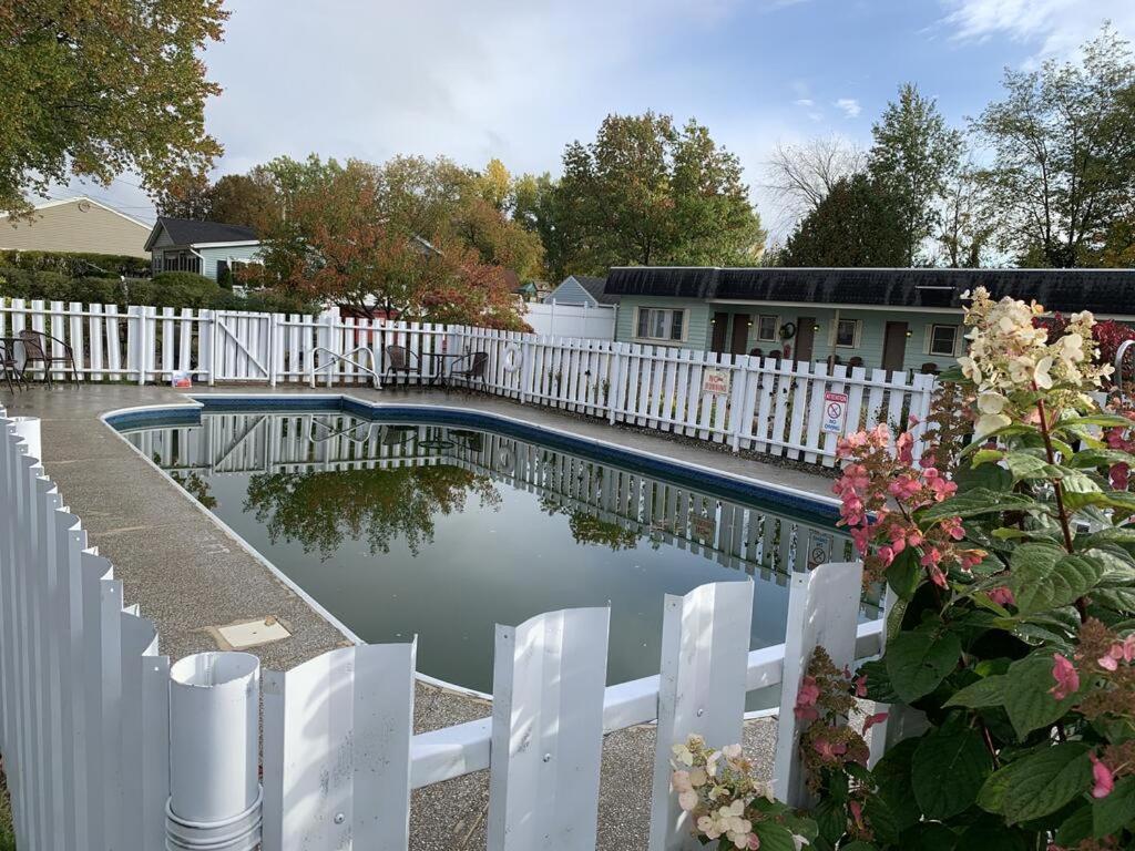Swanton Motel Exterior photo