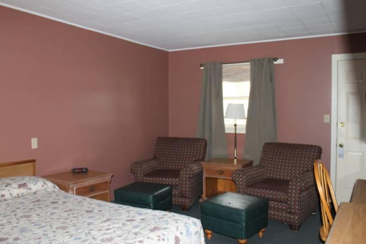 Swanton Motel Exterior photo